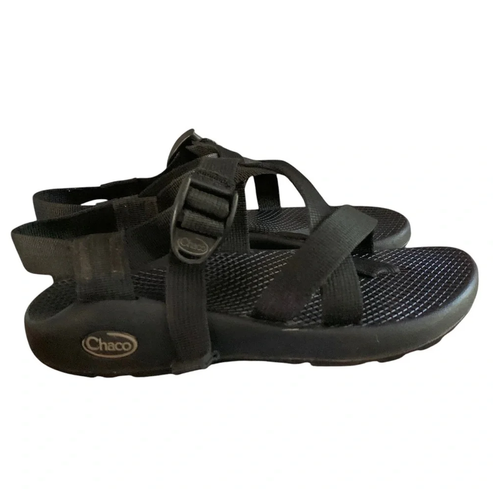 Chaco stylish black